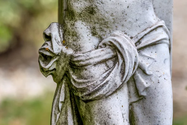 Skulptur auf einem Friedhof — Stockfoto