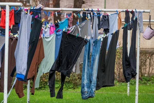 Clothes to dry — Stock Photo, Image
