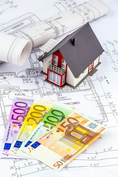 House plan with euro notes — Stock Photo, Image