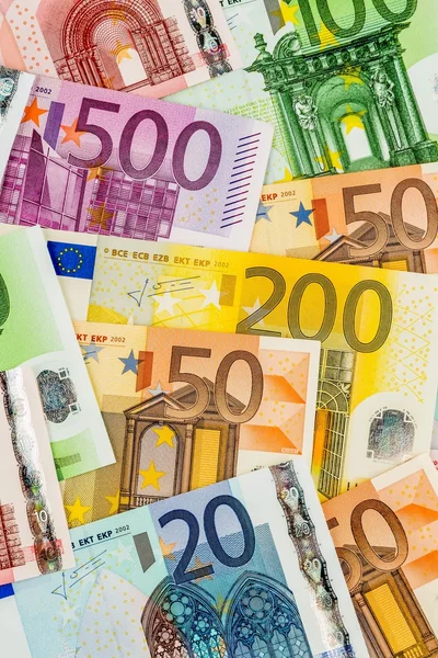 Vele verschillende euro rekeningen — Stockfoto