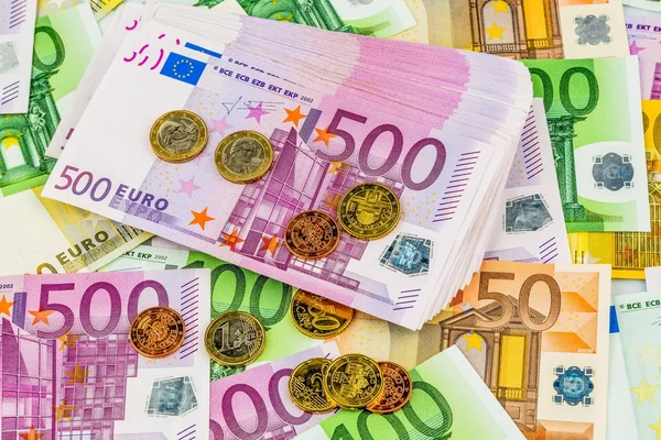 Många olika euro räkningar — Stockfoto