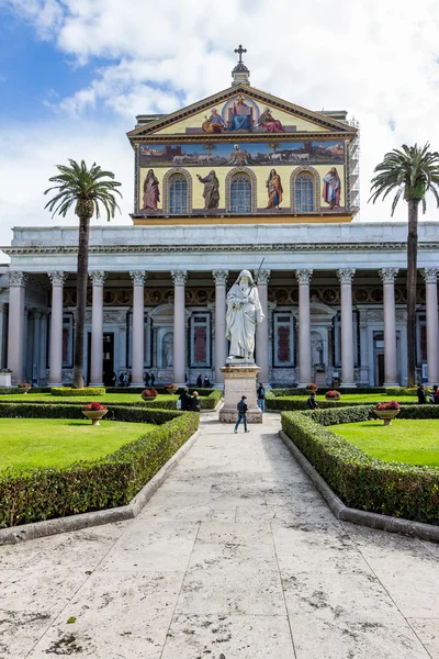 Italië, rome, san paolo fuori le mura — Stockfoto