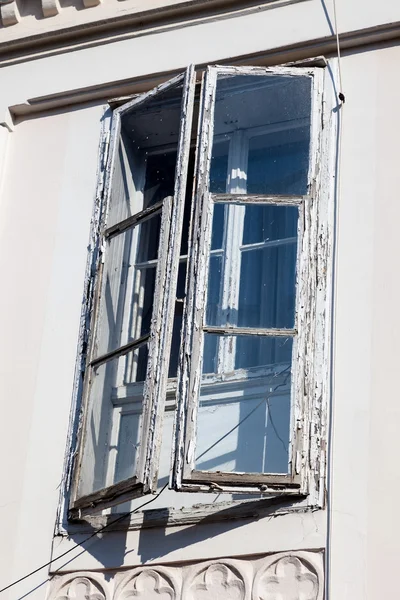 Vieux sprossenfenster — Photo