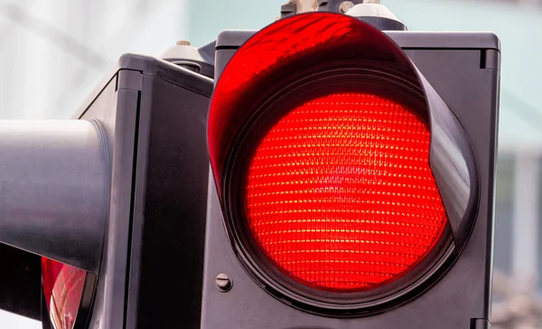 Trafik ışığı kırmızı ışık ile — Stok fotoğraf