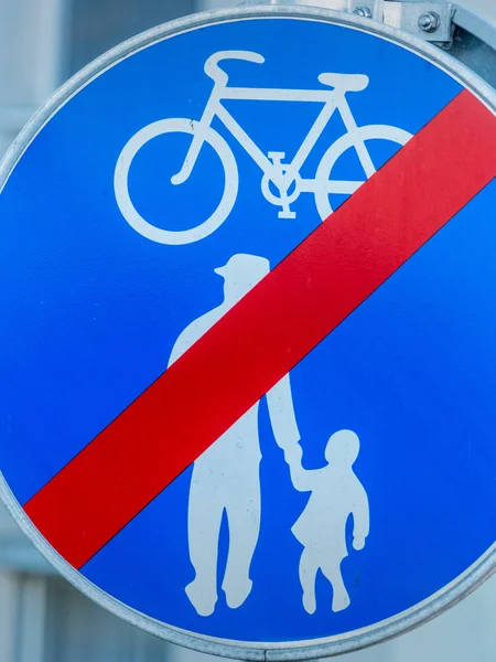 Fietspad en wandelpad — Stockfoto