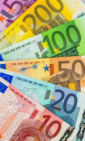 Vele verschillende euro rekeningen — Stockfoto