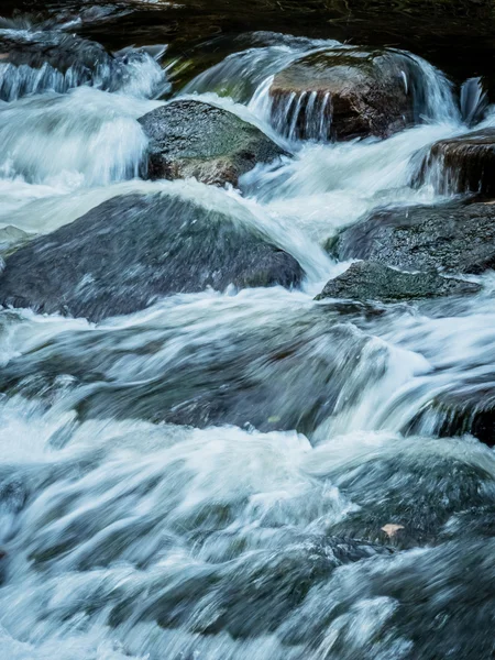 Creek with running water — 图库照片