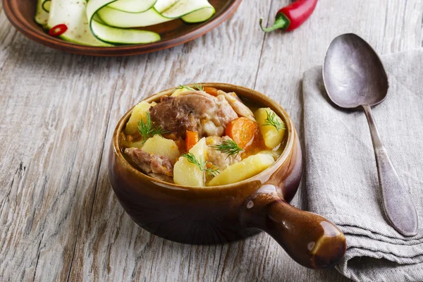 Roast meat and potatoes — Stock Photo, Image