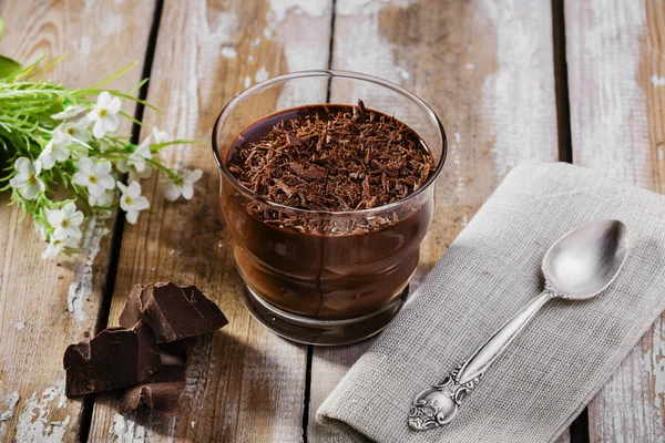 Mousse de chocolate em um copo — Fotografia de Stock