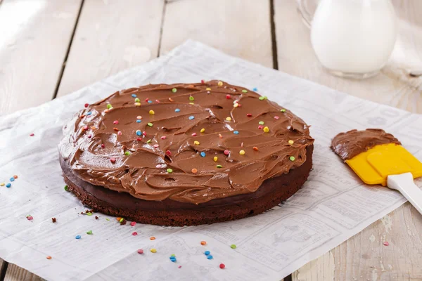 Pastel de chocolate con crema de mantequilla de café —  Fotos de Stock