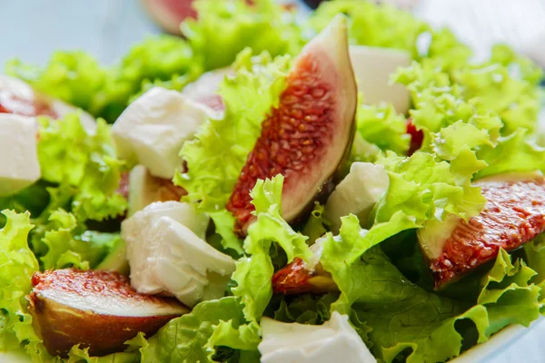 Salade aux figues et fromage feta — Photo