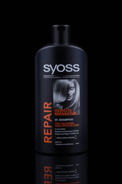 Şampuan Syoss 'un fotoğrafı - Alman Schwarzkopf Henkel şirketinin bilinen markası.