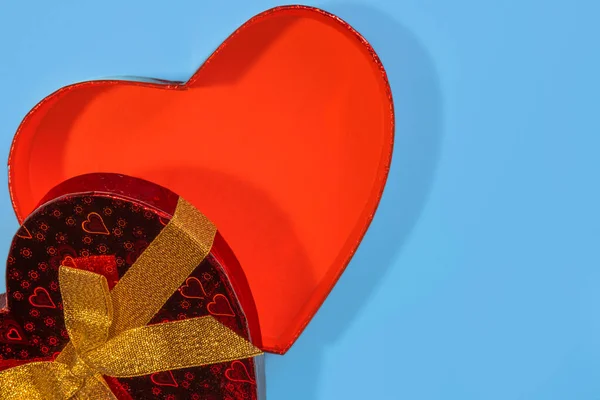 Beautiful Holiday Box Shape Heart Gold Ribbon Gift Valentine Day — Stock Photo, Image
