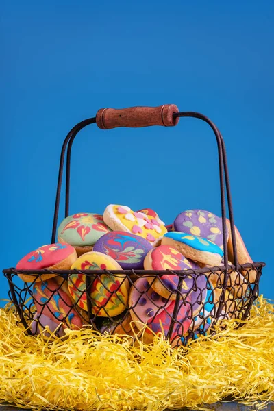 Fatto Casa Appena Sfornato Decorato Biscotti Pasqua Colorati — Foto Stock