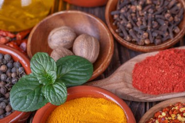 farklı baharatlar 