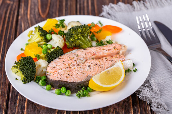 Steamed salmon