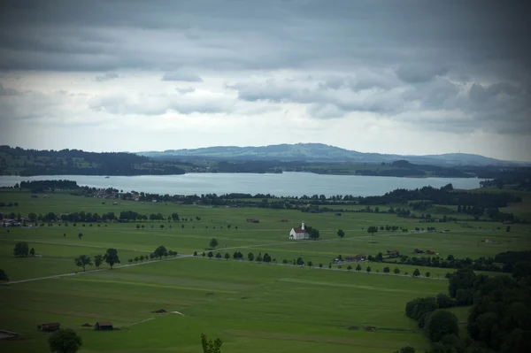 Maisema Baijerissa — kuvapankkivalokuva