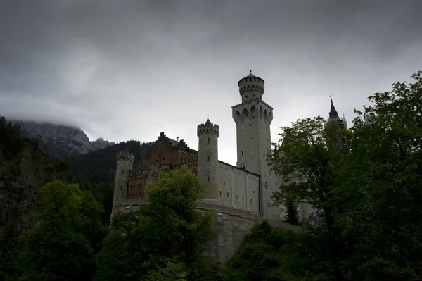 ปราสาท Neuschwanstein ในบาวาเรีย — ภาพถ่ายสต็อก