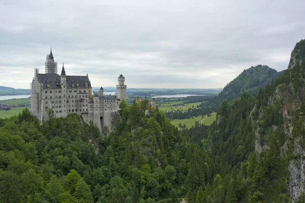 Neuschwanstein na Alemanha — Fotografia de Stock