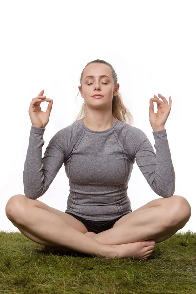 Sitting on grass and being relaxed — Stock Photo, Image