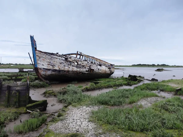 Старий Покинутий Човен Болотистих Берегах Мальдону Ессексі — стокове фото