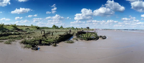 Vecchia Barca Abbandonata Sulle Rive Del Fango Maldon Essex Inghilterra — Foto Stock