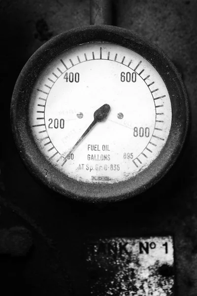 Old fuel gauge — Stock Photo, Image