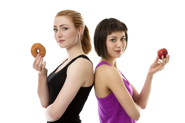 Dois jovens modelos de fitness — Fotografia de Stock