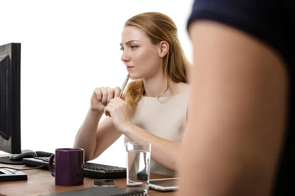 Vrouwen werken samen — Stockfoto