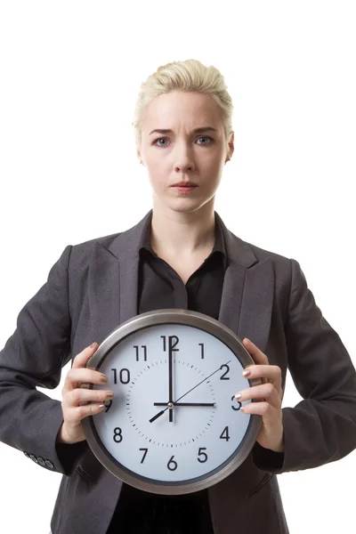 Frau hält Zeit — Stockfoto