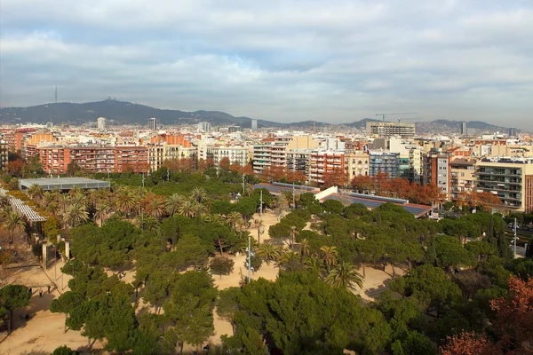 Tipikus bentlakásos építészet, Barcelona — Stock Fotó