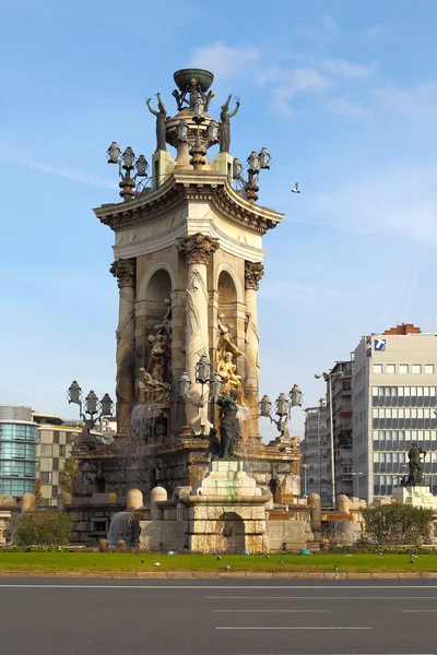 Plaza d'Espanya lub placu Hiszpania — Zdjęcie stockowe