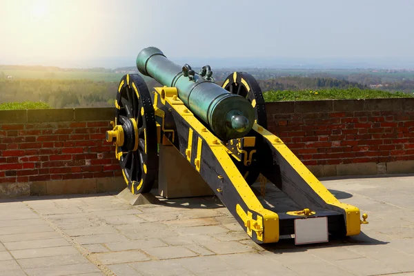 Cañón en la fortaleza Koenigstein — Foto de Stock