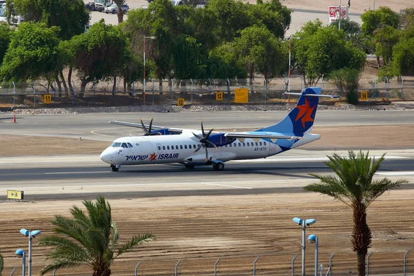 4X-ATH Barcelir Airlines ATR 72-500 desembarcou no aeroporto de Eilat — Fotografia de Stock