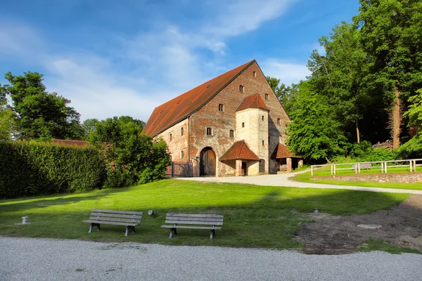 Un adjascent construcción al castillo medieval "Trausnitz", Landshu —  Fotos de Stock