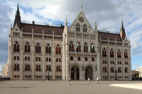 Budapest Ungarn Juni 2018 Berühmtes Gebäude Des Ungarischen Parlaments Budapest — Stockfoto