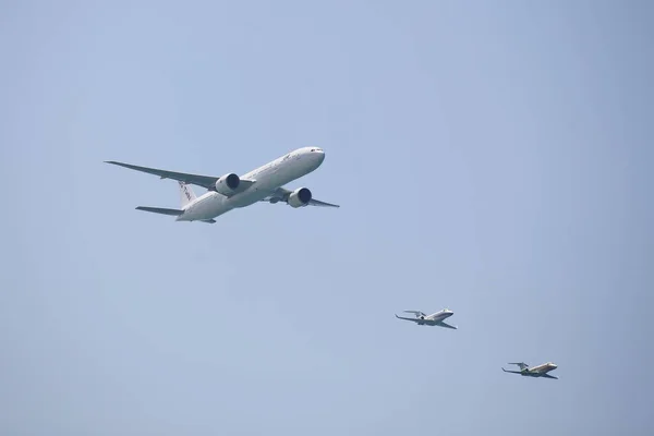 Tel Aviv Israel Απριλίου 2021 Αεροσκάφος Boeing 777 300Ersf Πετάει — Φωτογραφία Αρχείου