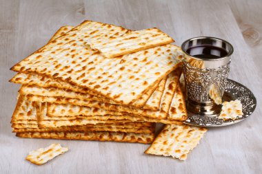 Matzah ahşap tablo