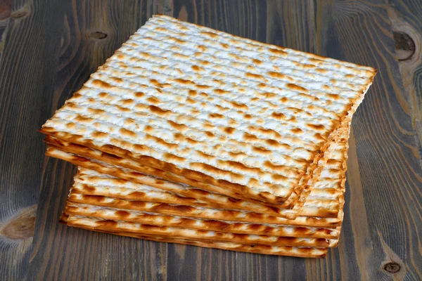 Matzoh (judisk påsk bröd) — Stockfoto