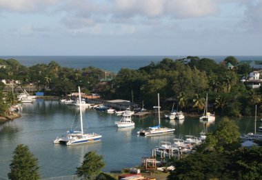 Küçük tekneler için güvenli liman