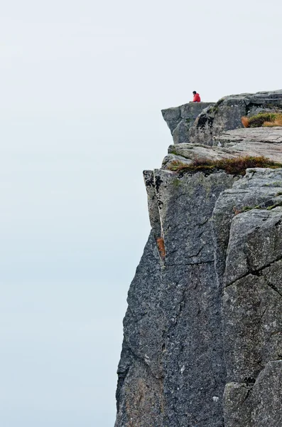 Paysages dans les montagnes de Preikestolen — Photo