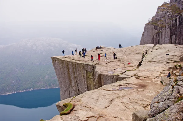 Paesaggi in montagna di Preikestolen — Foto Stock