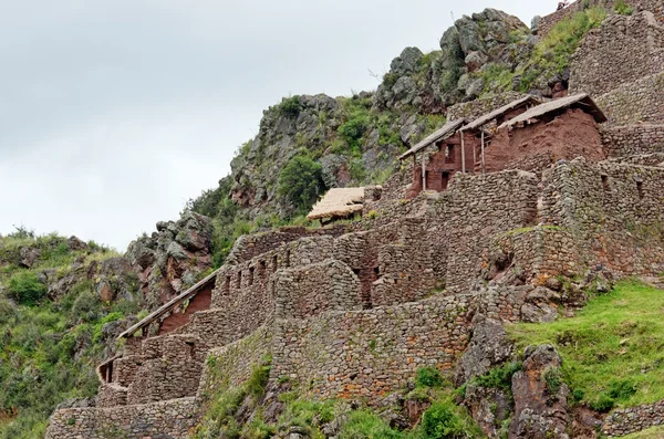 Pisac - Ruinas incas en el valle sagrado — Foto de Stock