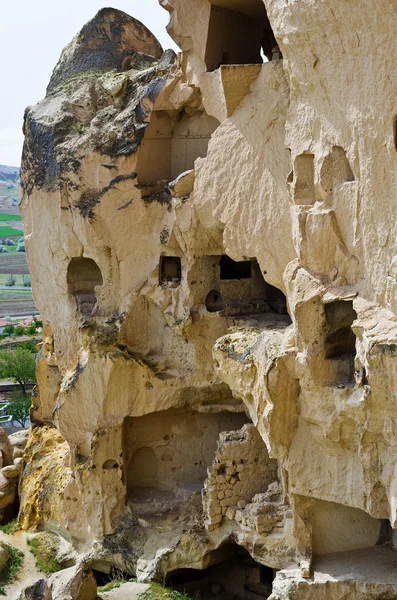 Cavusin에 오래 된 동굴 마 — 스톡 사진
