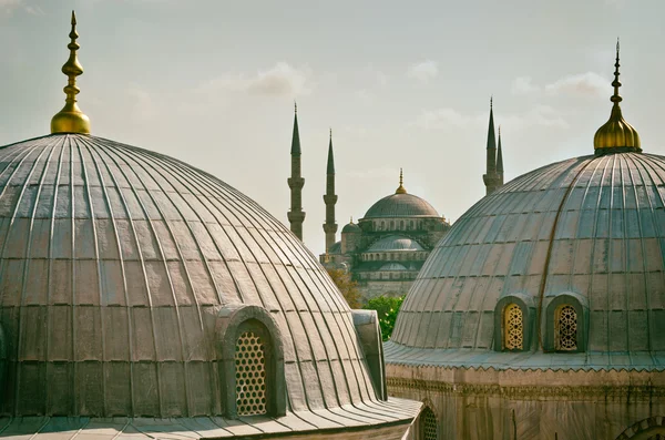 Mezquita del sultán Ahmed en Estambul . — Foto de Stock