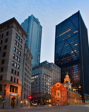 Boston'da gece eski Devlet House