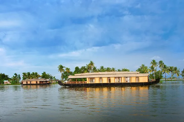 Geleneksel Hint tekne-evi Kerala, Hindistan — Stok fotoğraf