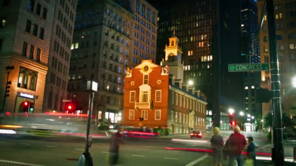 Old State House por la noche en Boston, Estados Unidos — Vídeo de stock