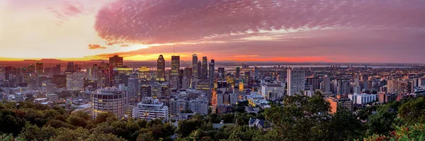 2019 Vista Aérea Panorámica Del Horizonte Montreal Otoño Amanecer Quebec —  Fotos de Stock
