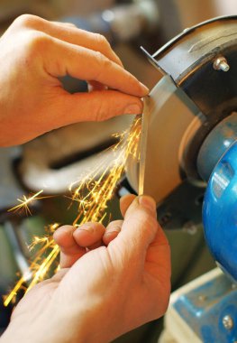 Metal testeresi, yakın çekim, seçici odaklanma